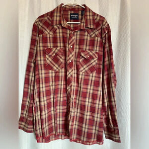 Wrangler Red & Tan Plaid Long Sleeve Snap Closure Shirt Size XL